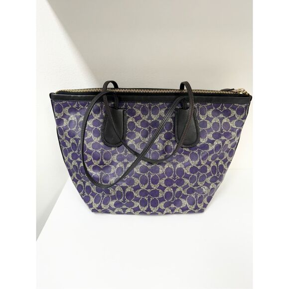 Coach Signature Coated Canvas Taxi Zip Top Tote Style 33504 Violet Purple - Picture 5 of 14